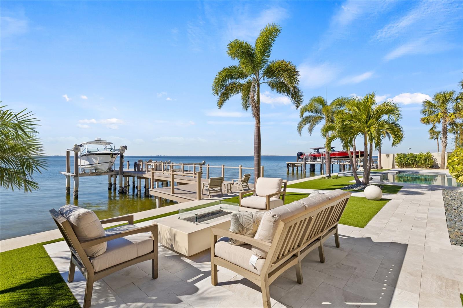 SUNSET PARK ISLES UNIT 1 - Residential