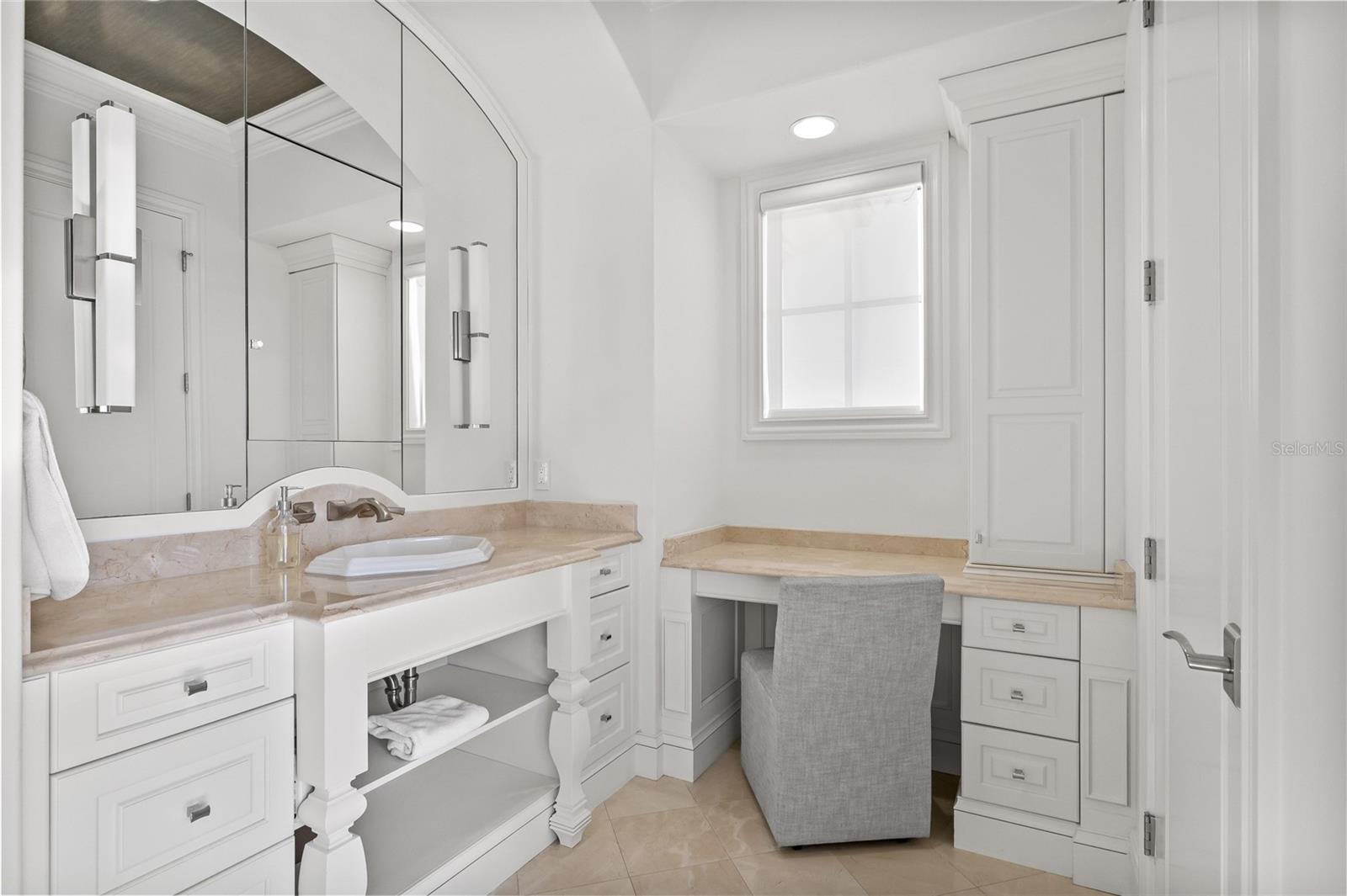 SUNSET PARK ISLES UNIT 1 - Residential