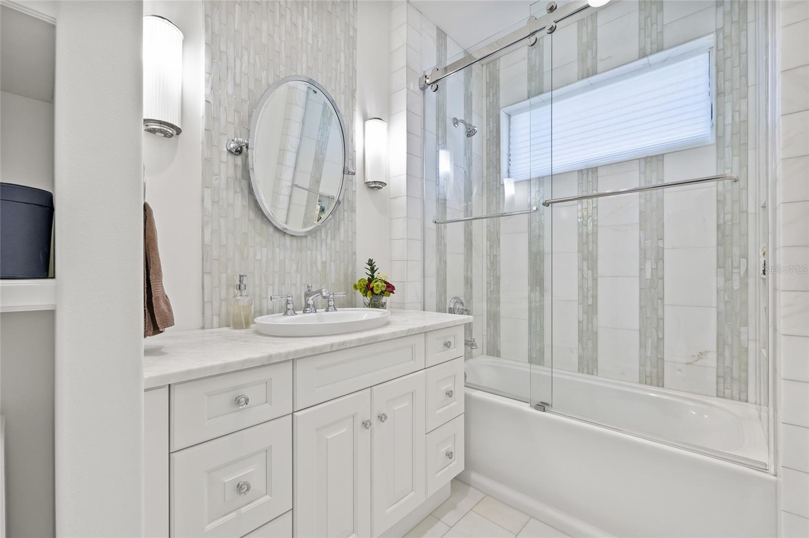 SUNSET PARK ISLES UNIT 1 - Residential