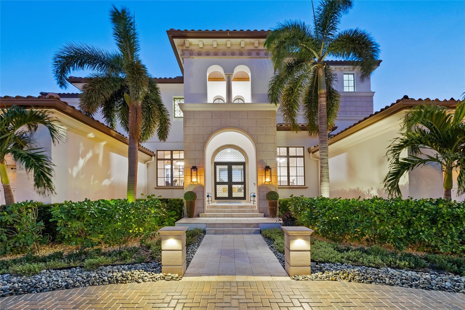 SUNSET PARK ISLES UNIT 1 - Residential