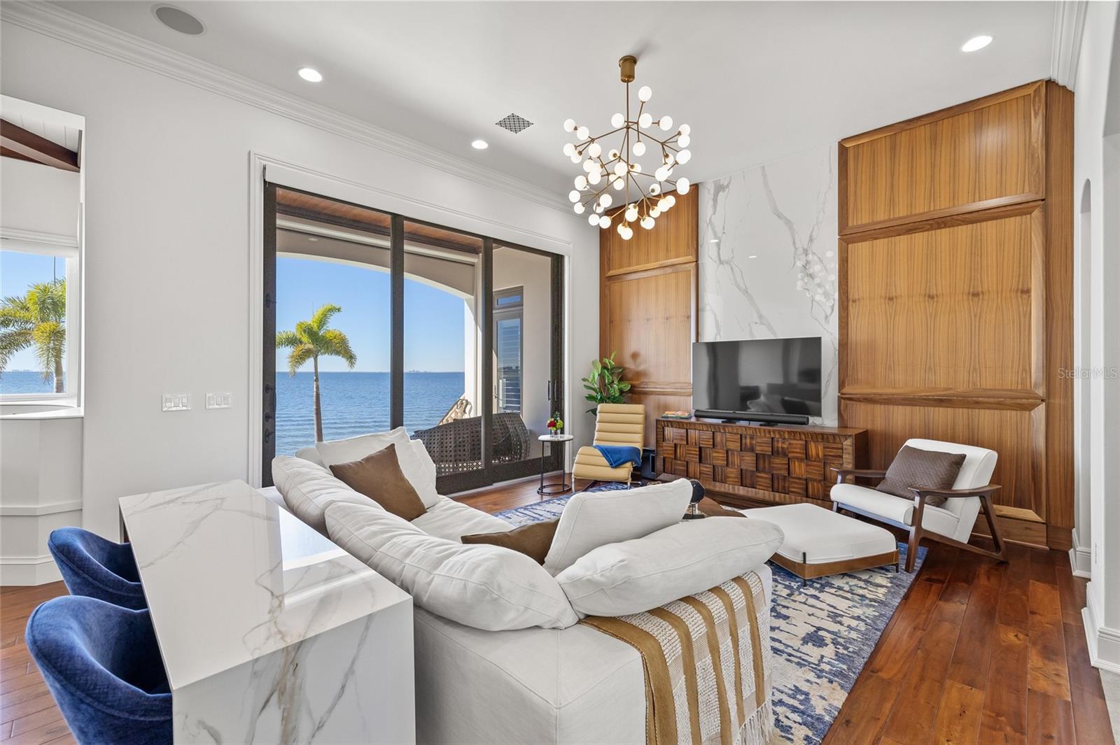 SUNSET PARK ISLES UNIT 1 - Residential