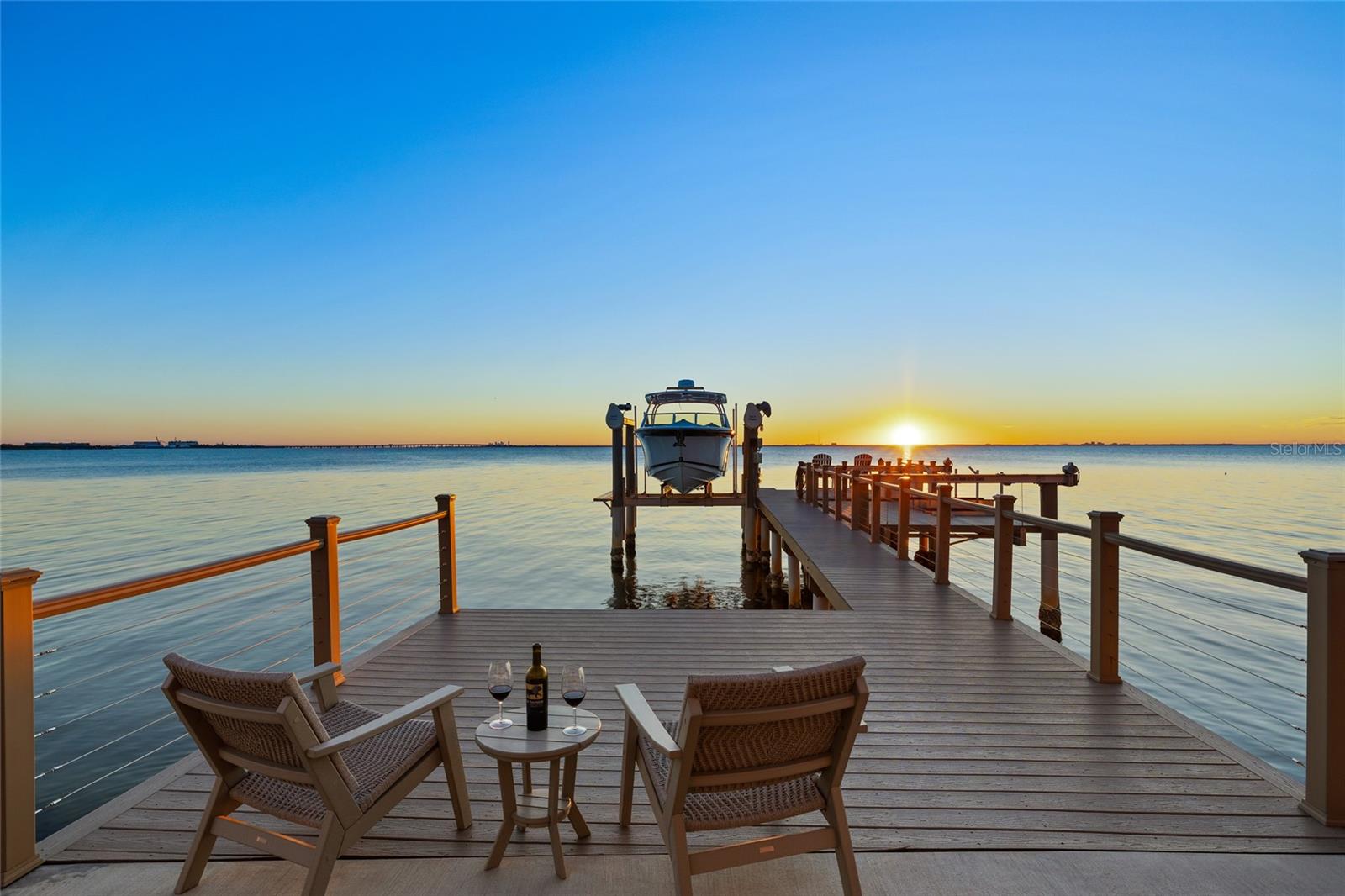 SUNSET PARK ISLES UNIT 1 - Residential