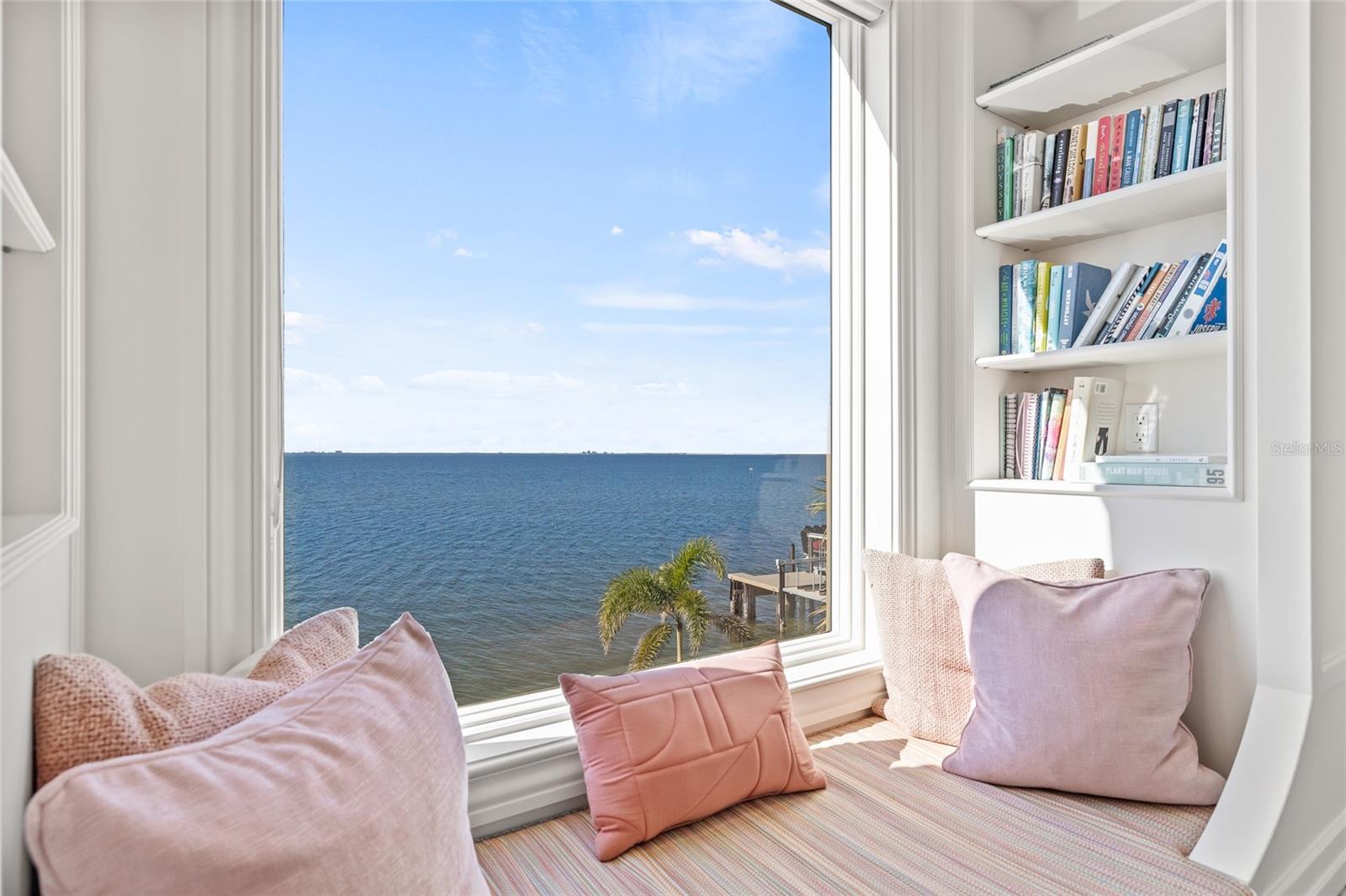SUNSET PARK ISLES UNIT 1 - Residential