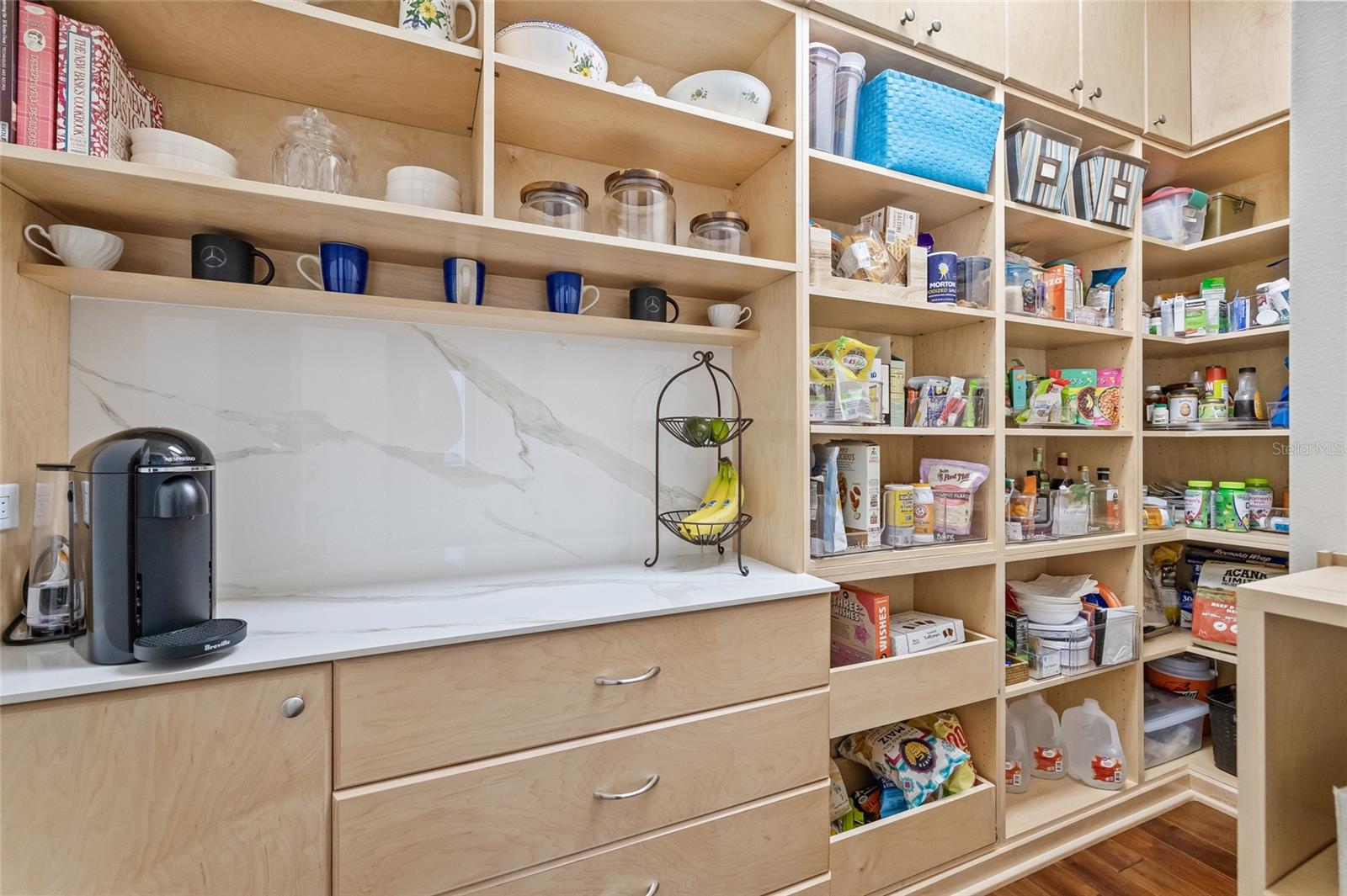 SUNSET PARK ISLES UNIT 1 - Residential