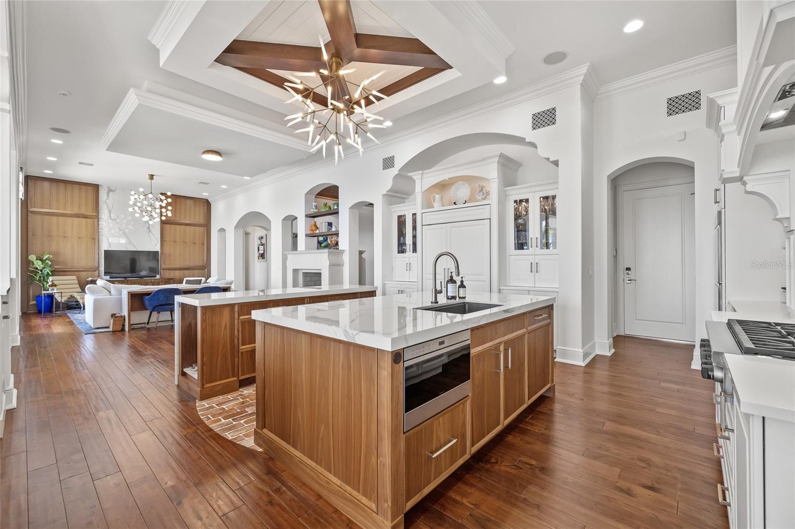 SUNSET PARK ISLES UNIT 1 - Residential