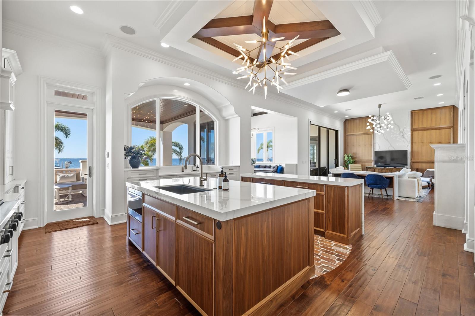 SUNSET PARK ISLES UNIT 1 - Residential