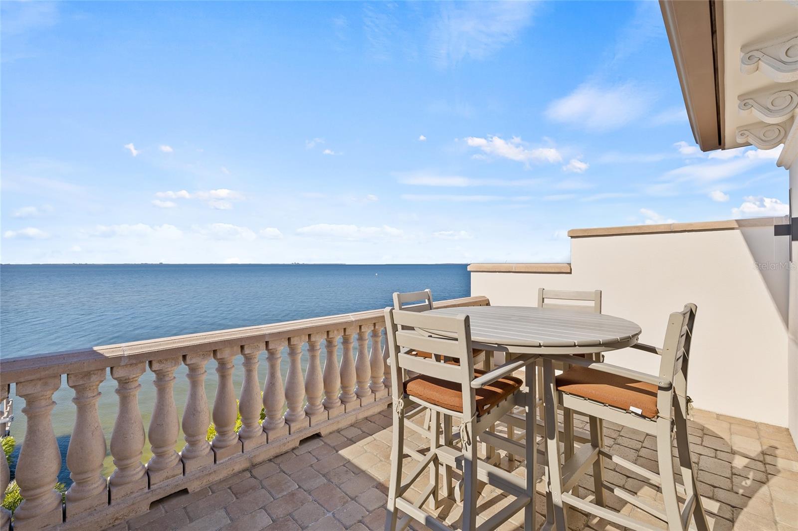SUNSET PARK ISLES UNIT 1 - Residential