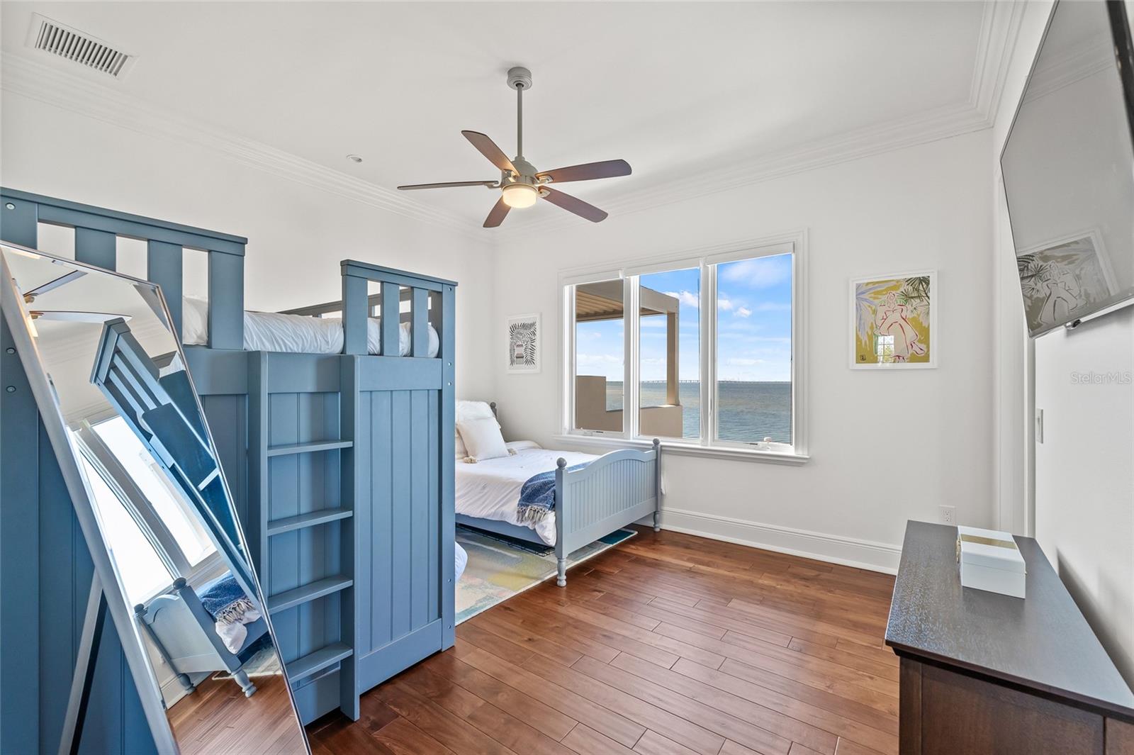 SUNSET PARK ISLES UNIT 1 - Residential