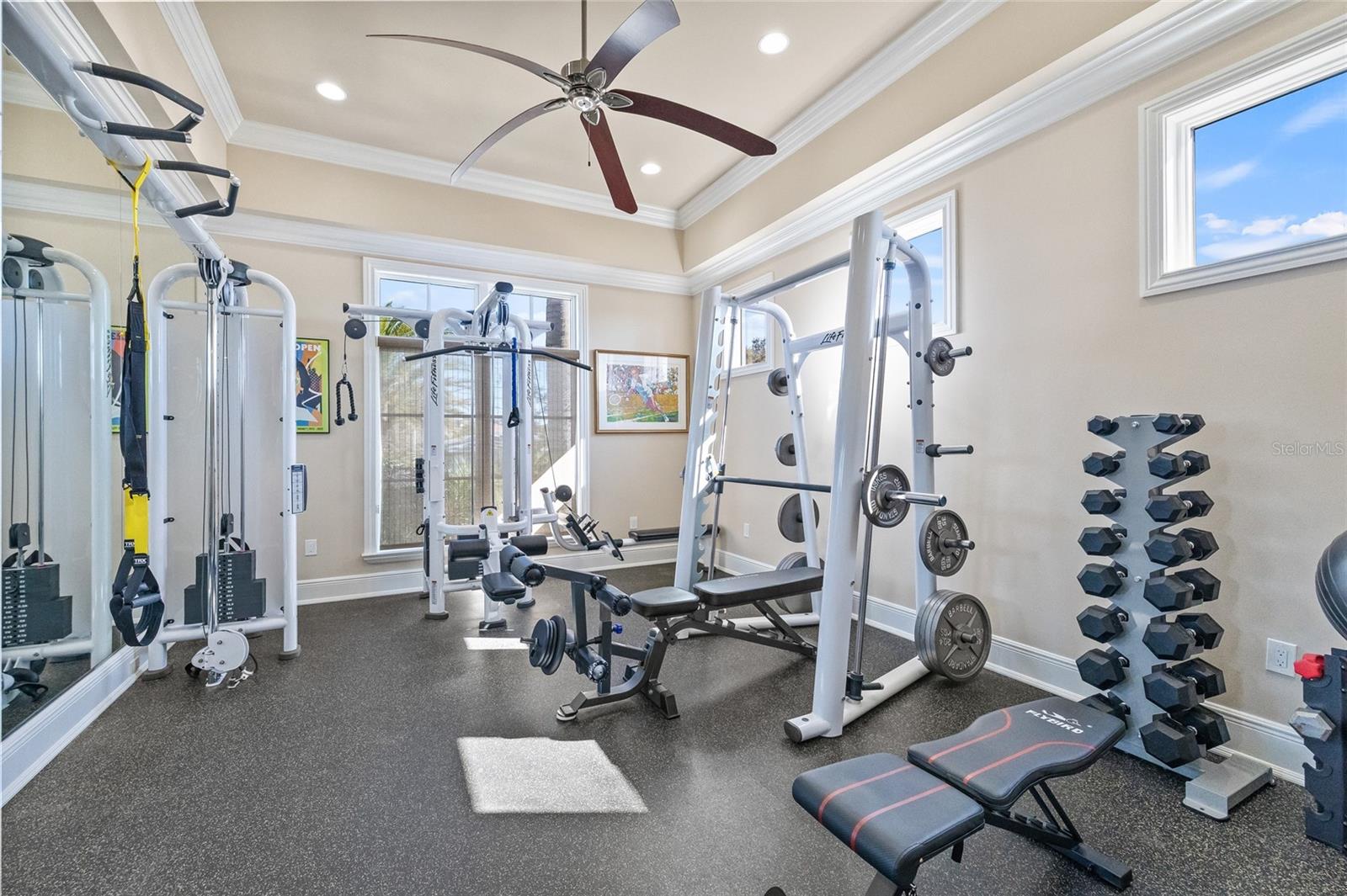 SUNSET PARK ISLES UNIT 1 - Residential