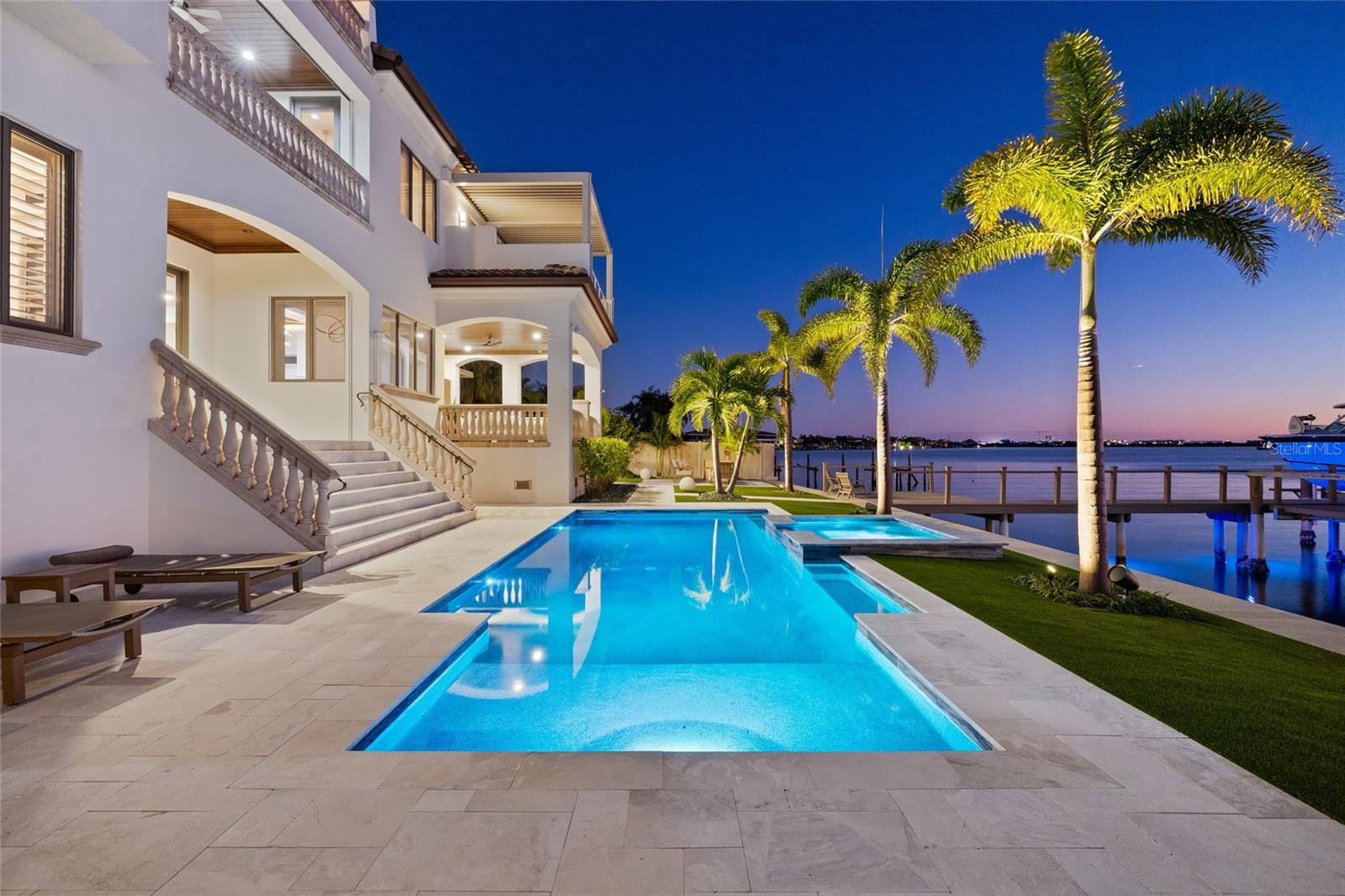 SUNSET PARK ISLES UNIT 1 - Residential