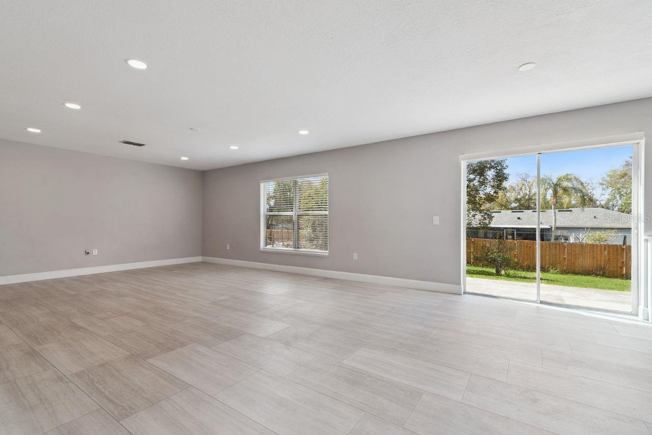 DELTONA LAKES UNIT 53 - Residential