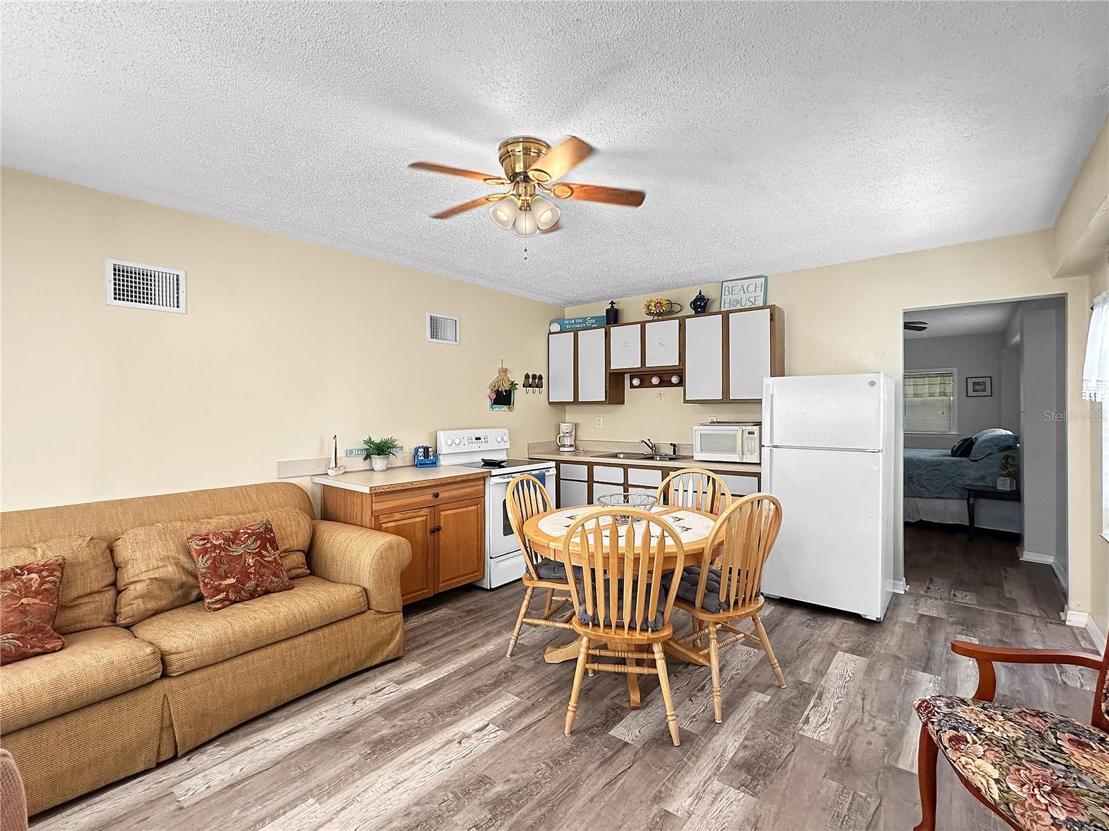 BETHUNE VOLUSIA BEACH - Residential