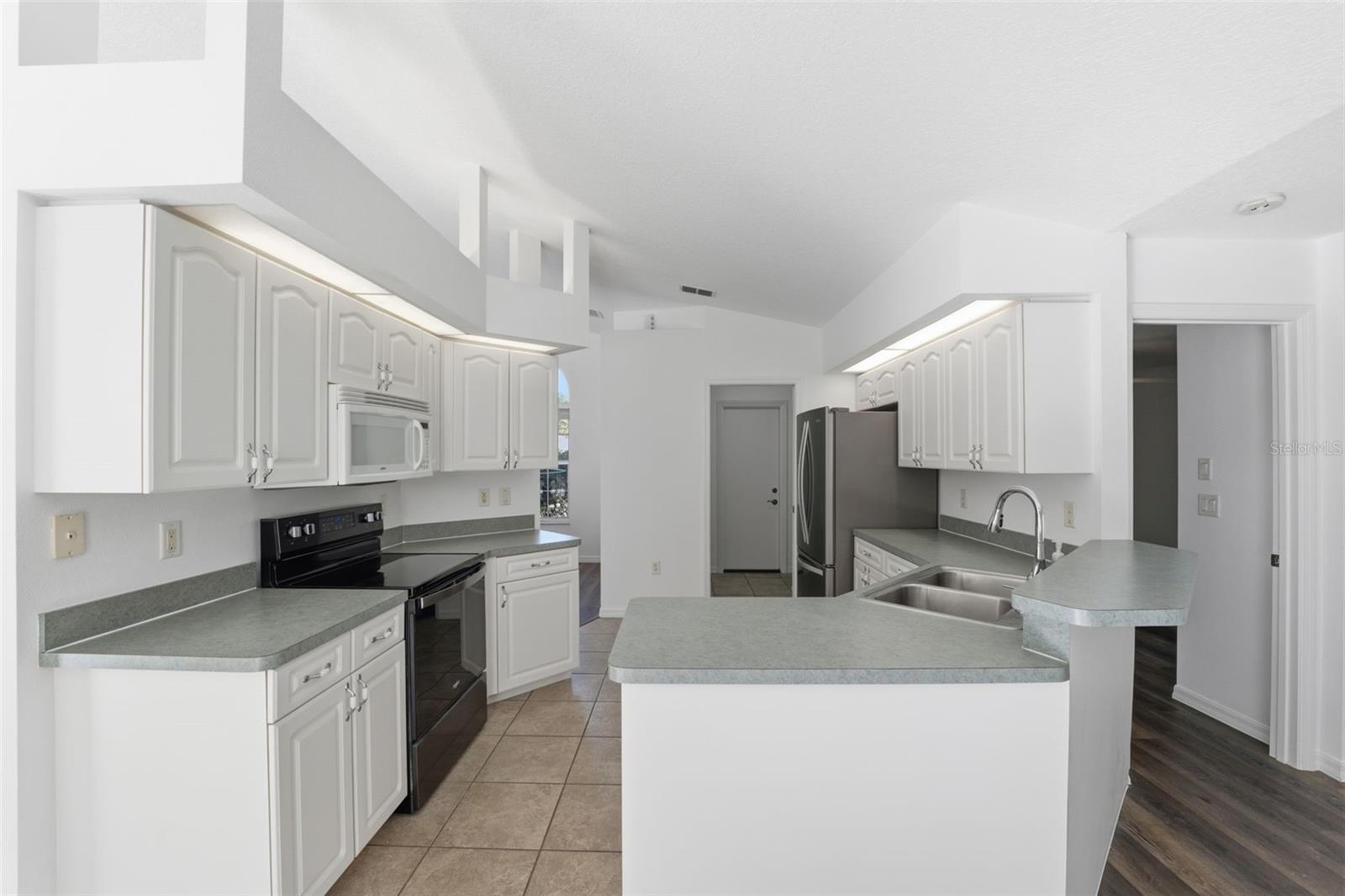 PINE RIDGE UNIT 01 - Residential