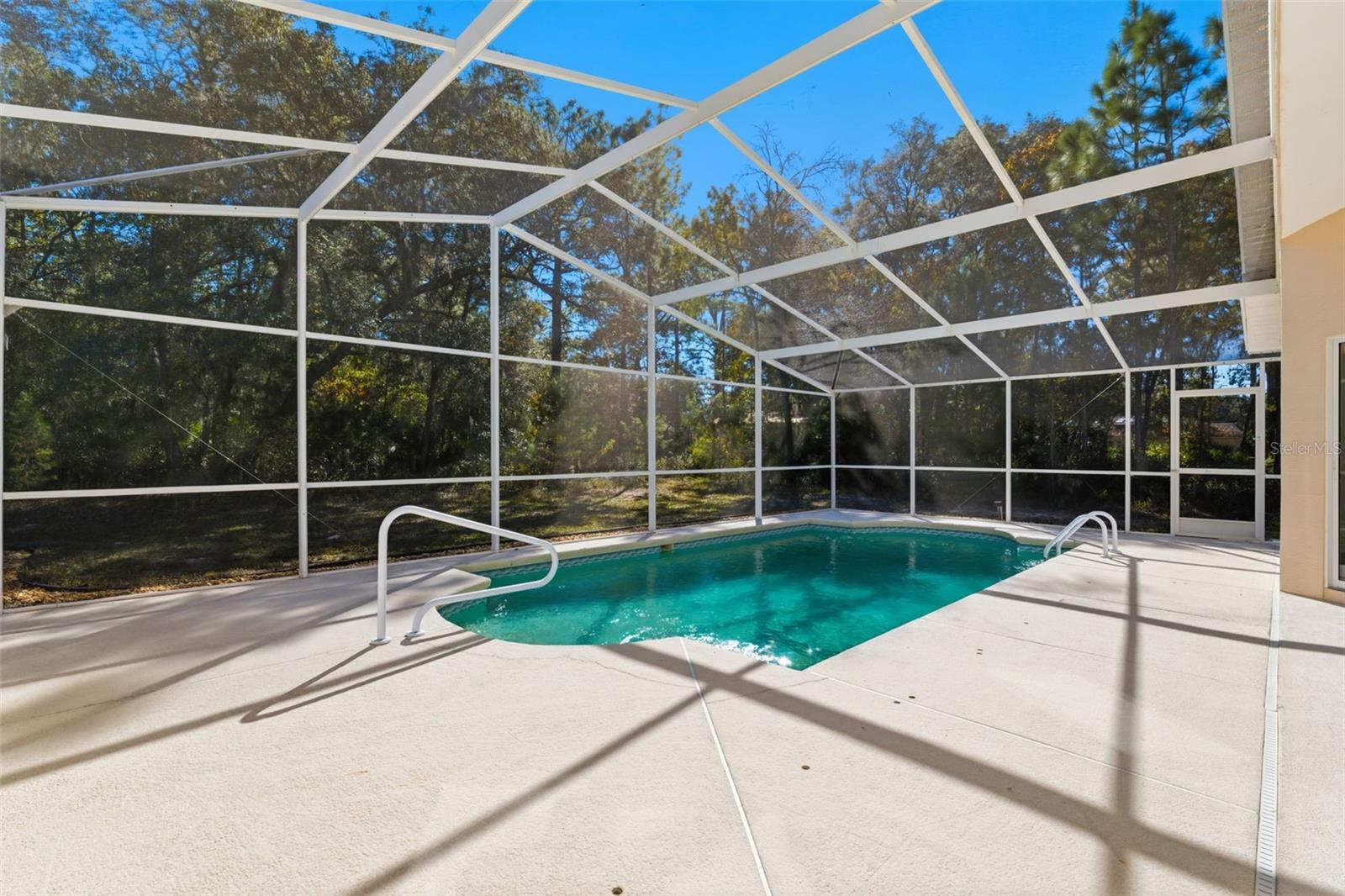 PINE RIDGE UNIT 01 - Residential