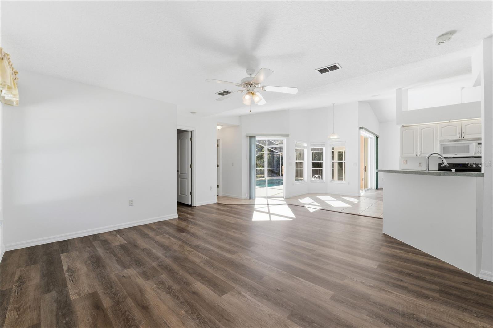 PINE RIDGE UNIT 01 - Residential