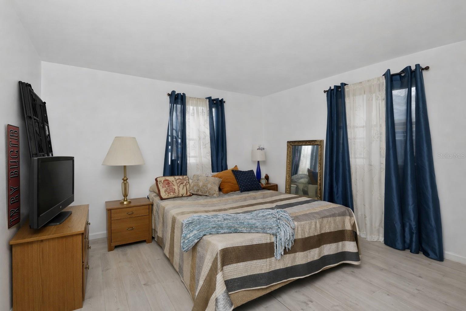 HOLIDAY LAKE ESTATES - Residential