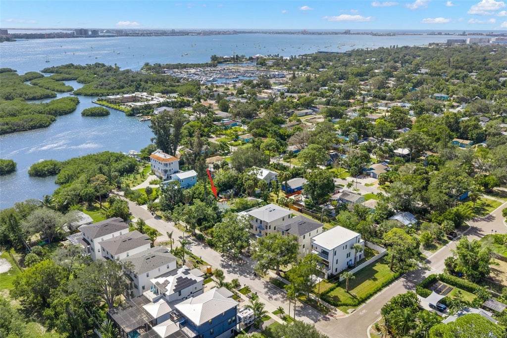Photo of 2625 Quincy Street S, Gulfport, FL 33711 (MLS # TB8562273)