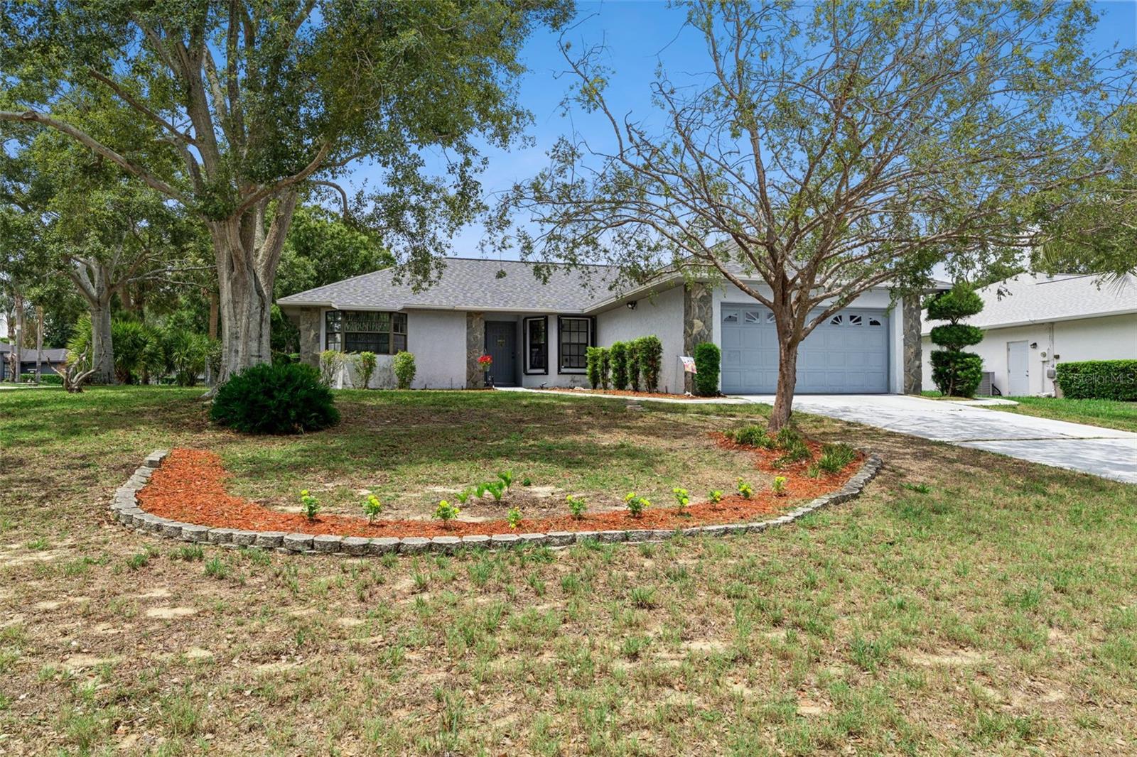 NORTH POINTE PH I - Residential