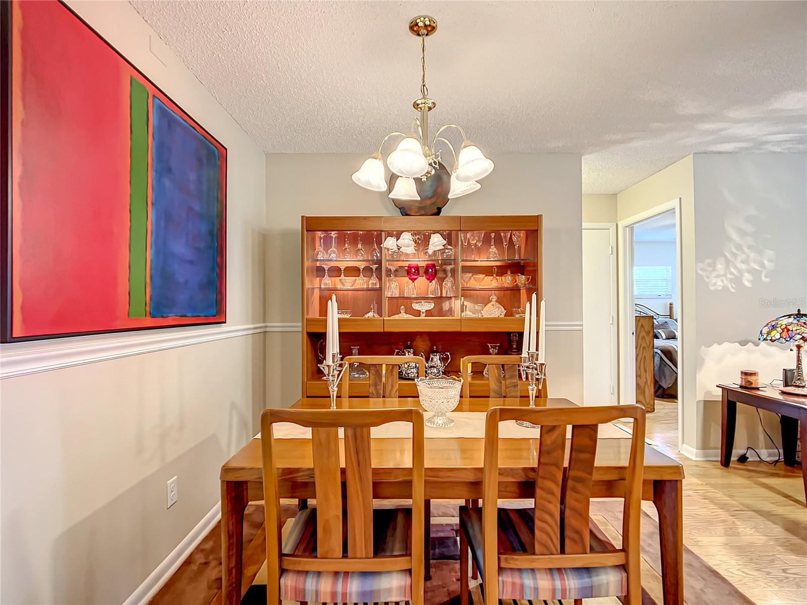 ON TOP OF THE WORLD - Residential