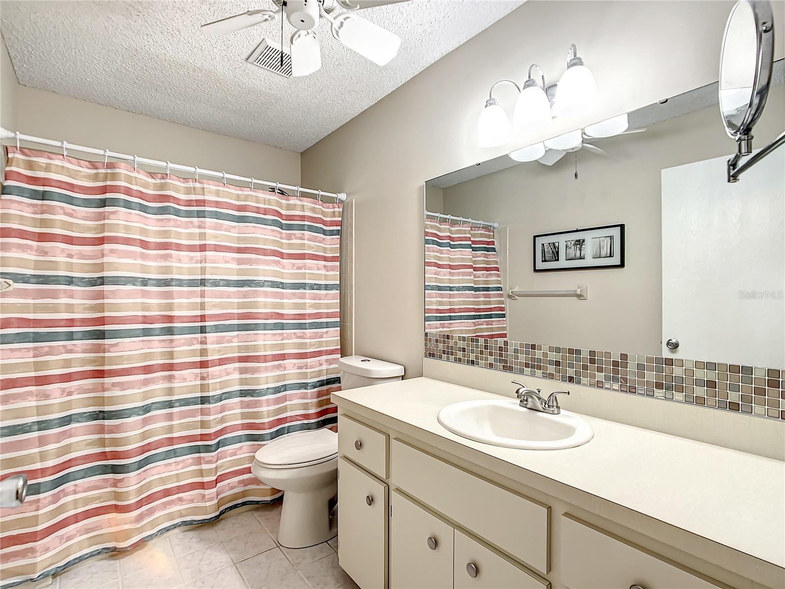 ON TOP OF THE WORLD - Residential