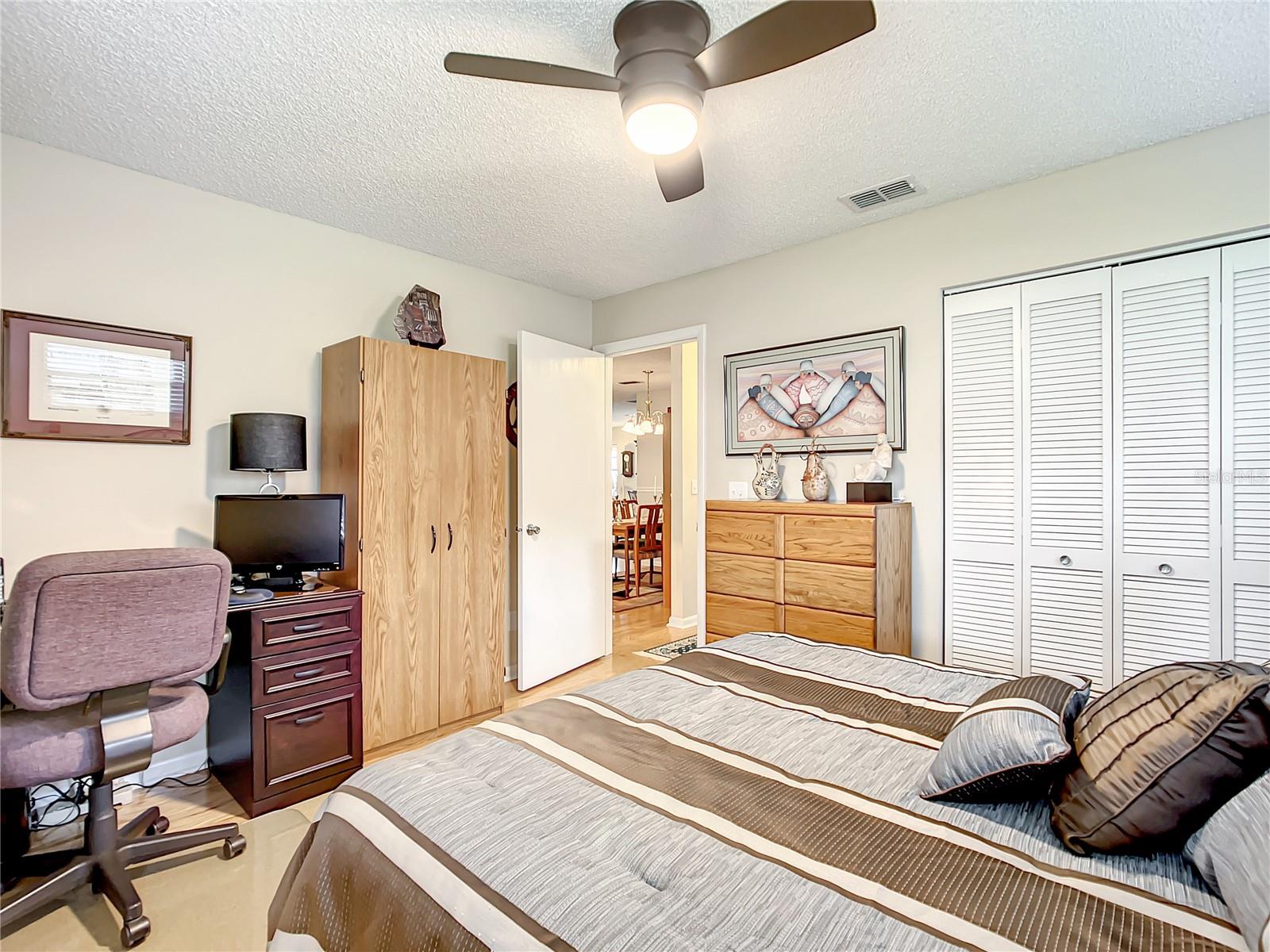 ON TOP OF THE WORLD - Residential