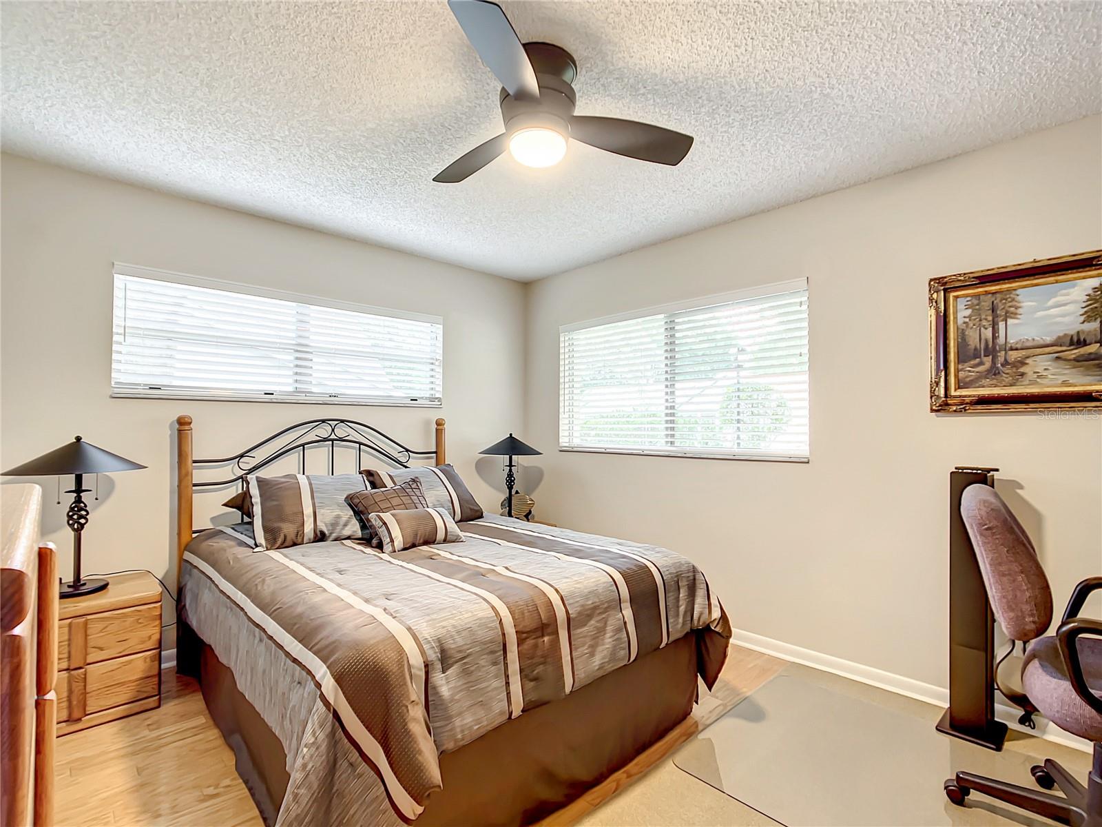 ON TOP OF THE WORLD - Residential