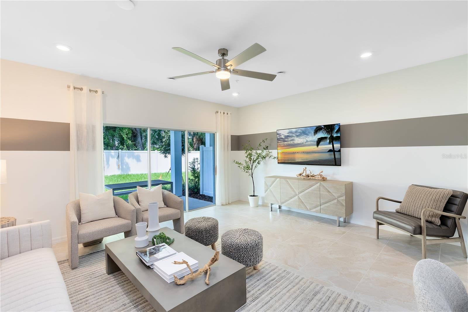 SUNRISE ESTATES - Residential
