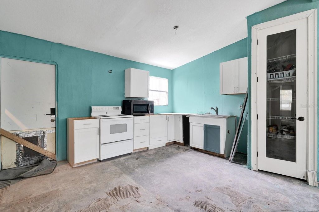 Photo of 514 Ellison Parkway, Haines City, FL 33844 (MLS # O6381747)