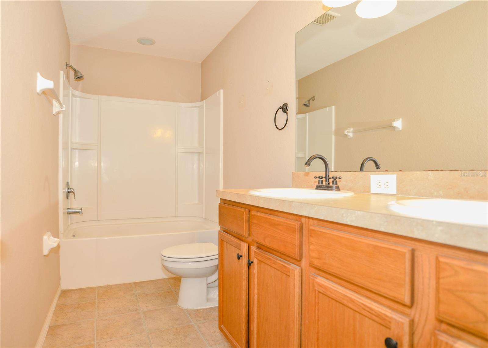 DINNER LAKE PHASE FOUR - Residential