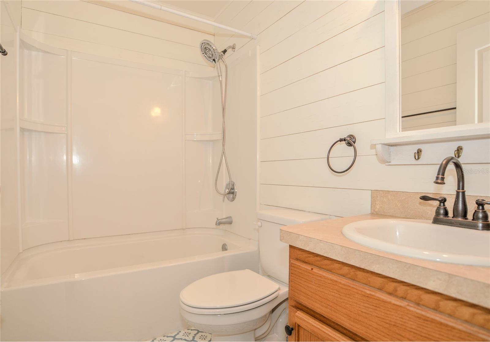 DINNER LAKE PHASE FOUR - Residential