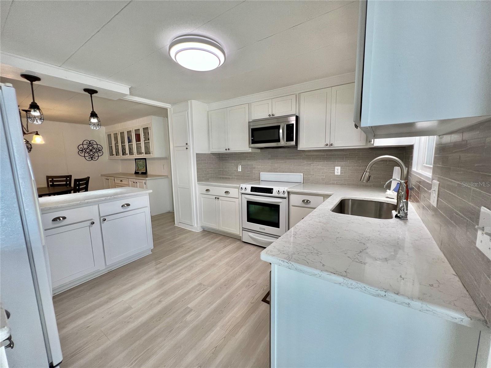 HAWTHORNE AT LEESBURG A COOP - Residential