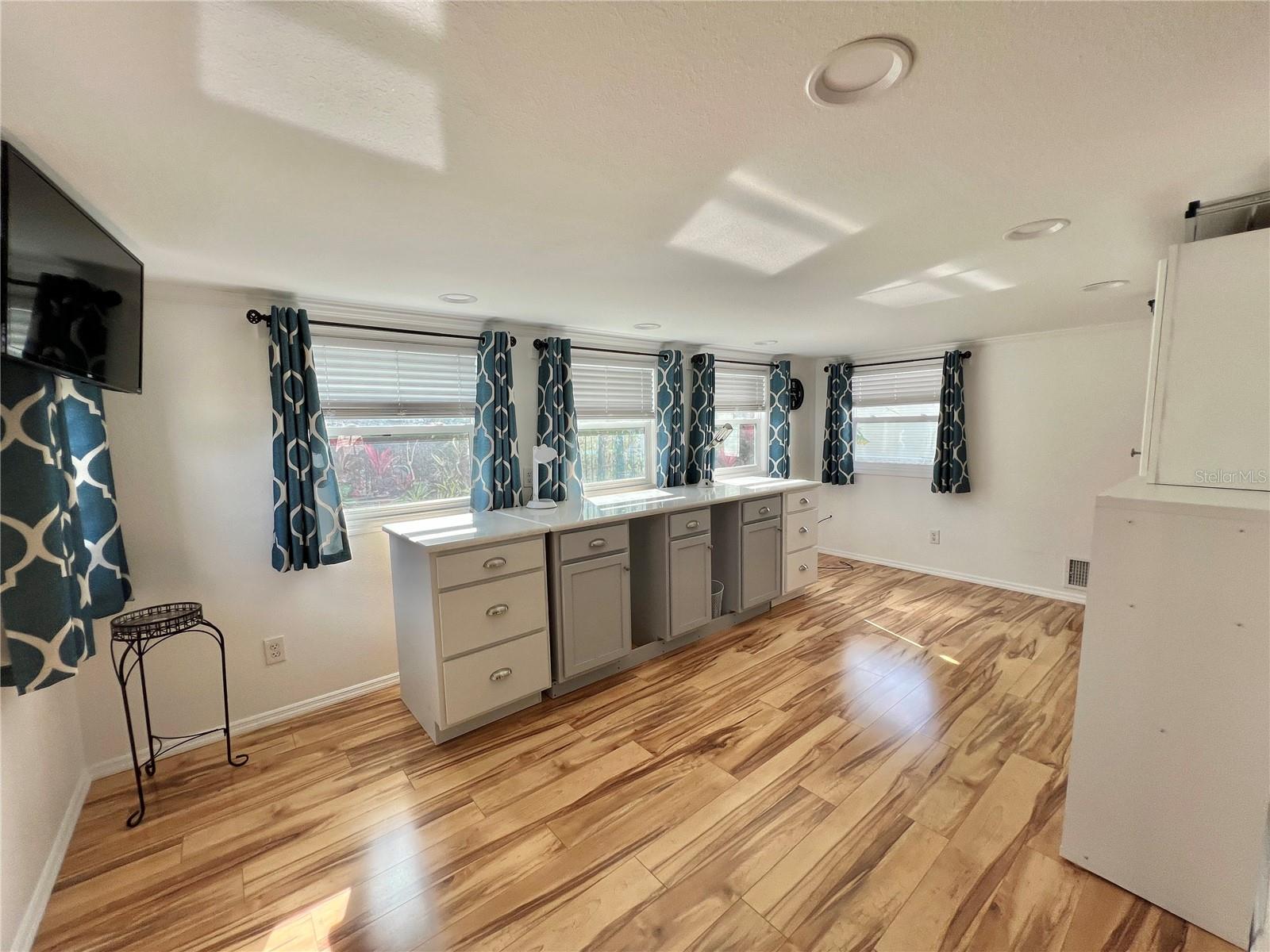 HAWTHORNE AT LEESBURG A COOP - Residential