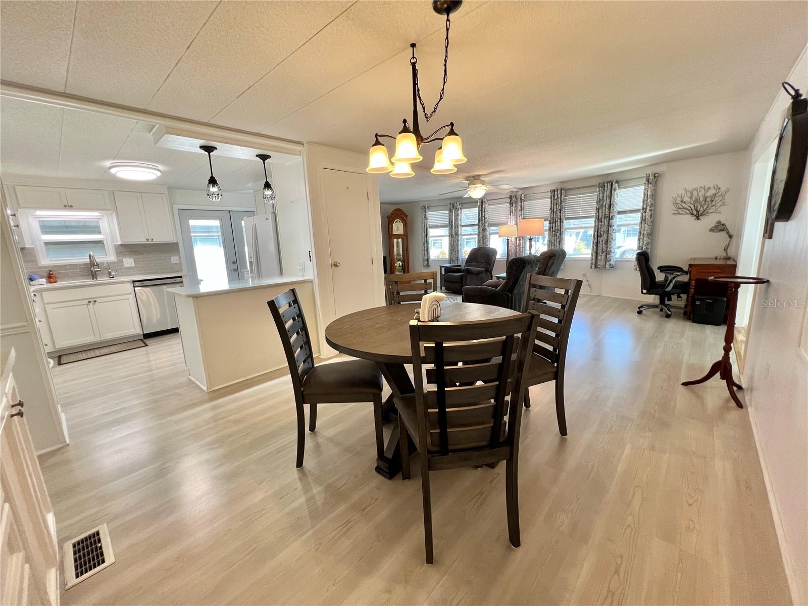 HAWTHORNE AT LEESBURG A COOP - Residential