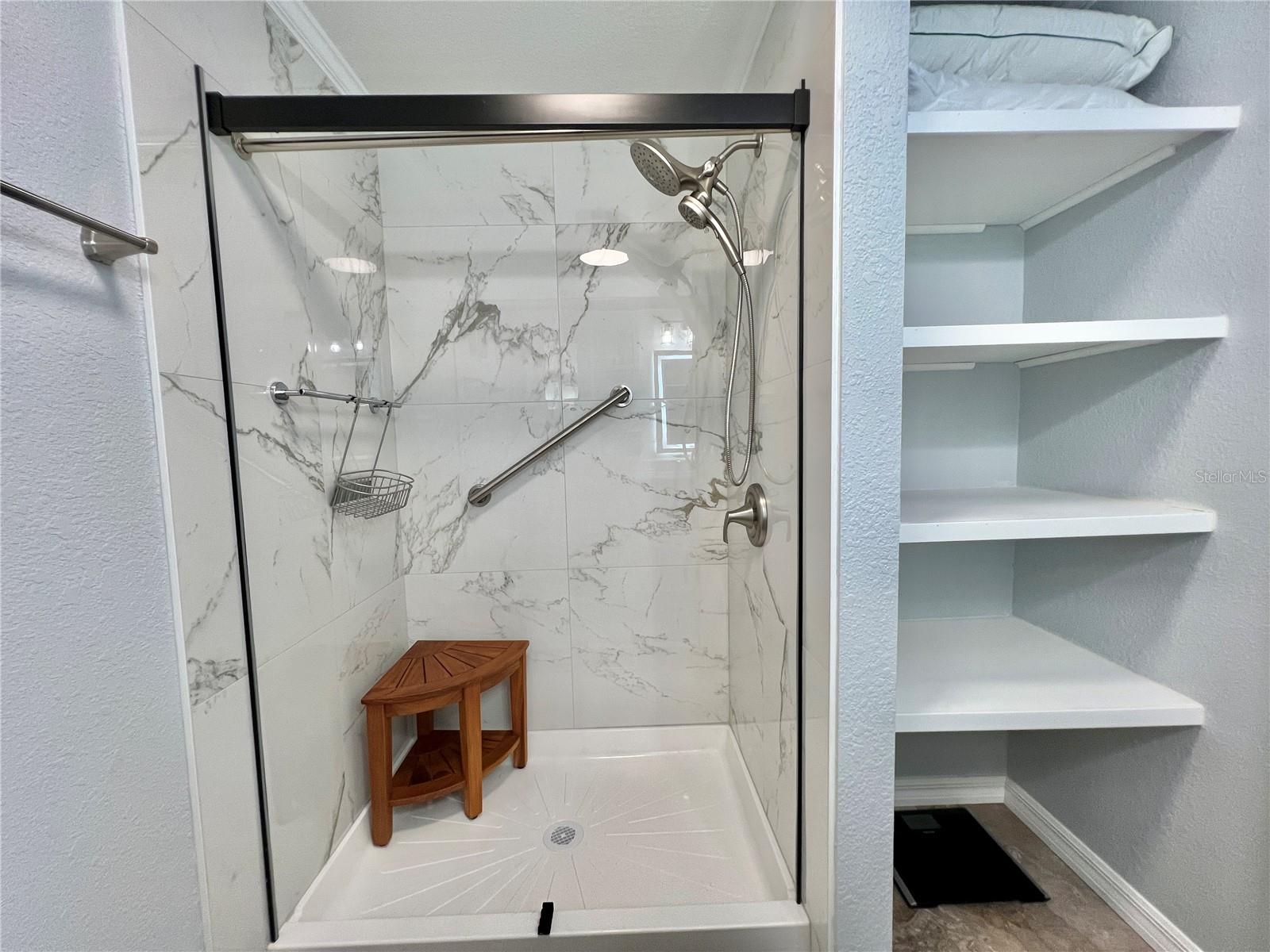 HAWTHORNE AT LEESBURG A COOP - Residential