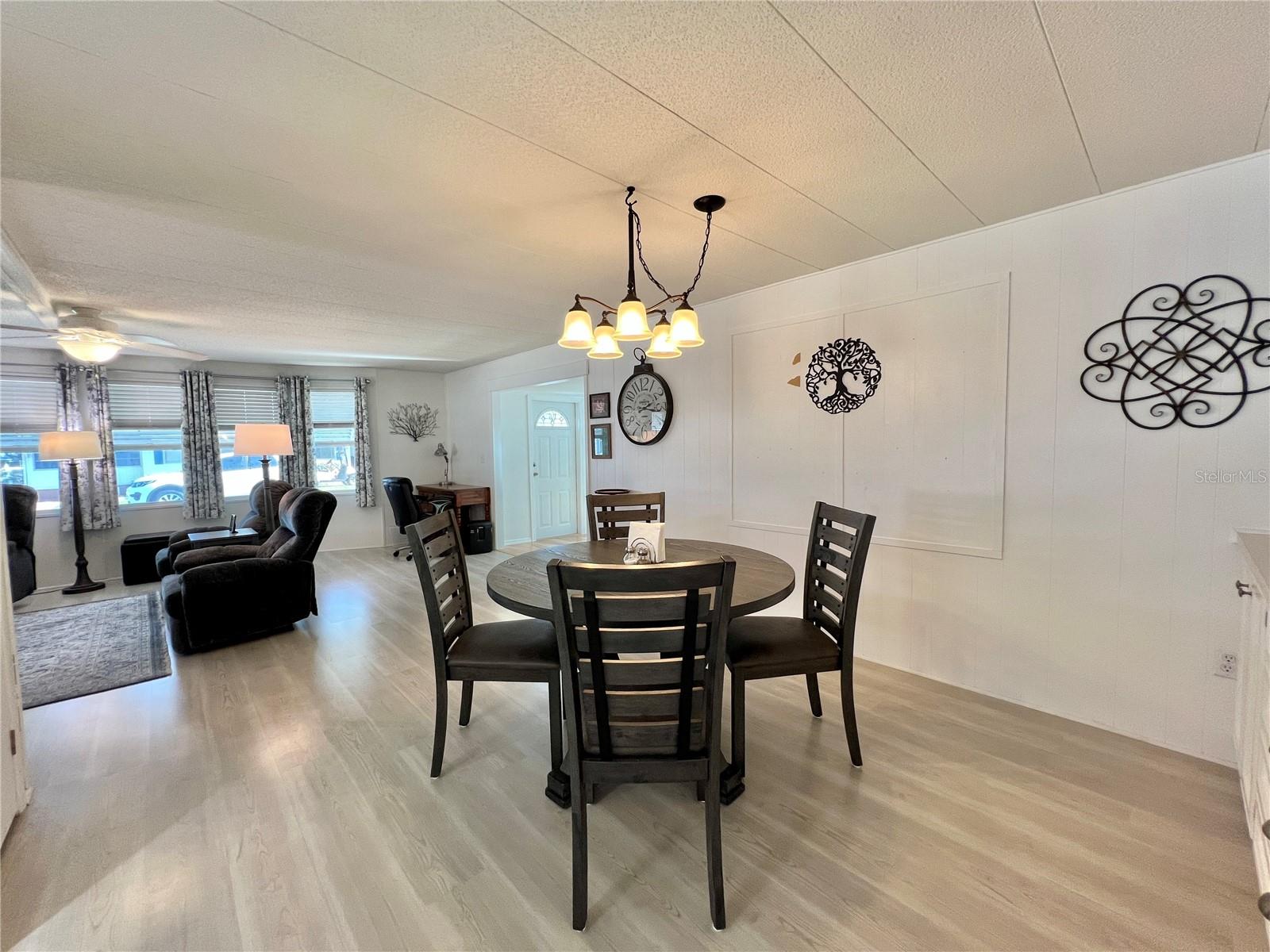 HAWTHORNE AT LEESBURG A COOP - Residential