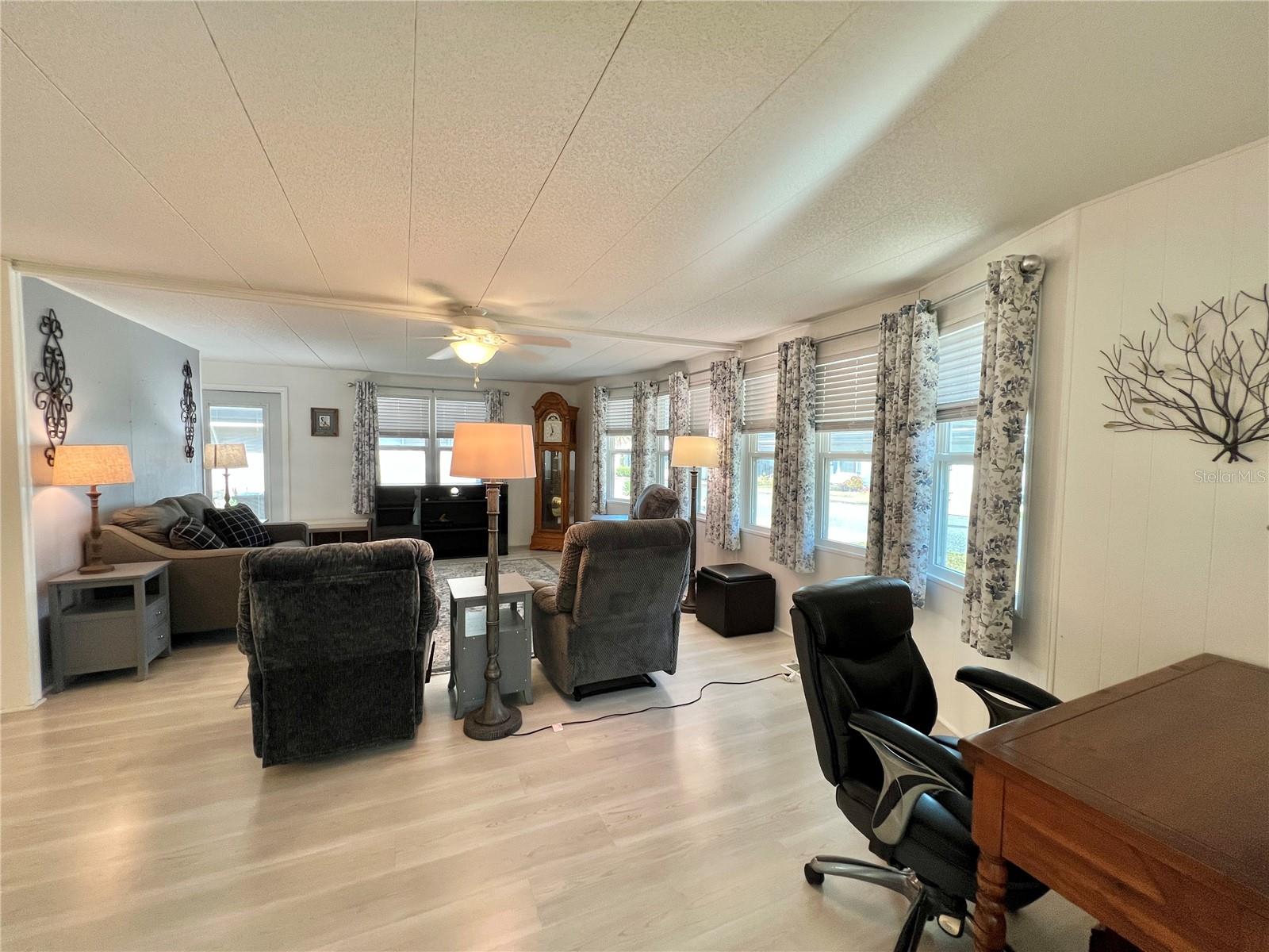 HAWTHORNE AT LEESBURG A COOP - Residential