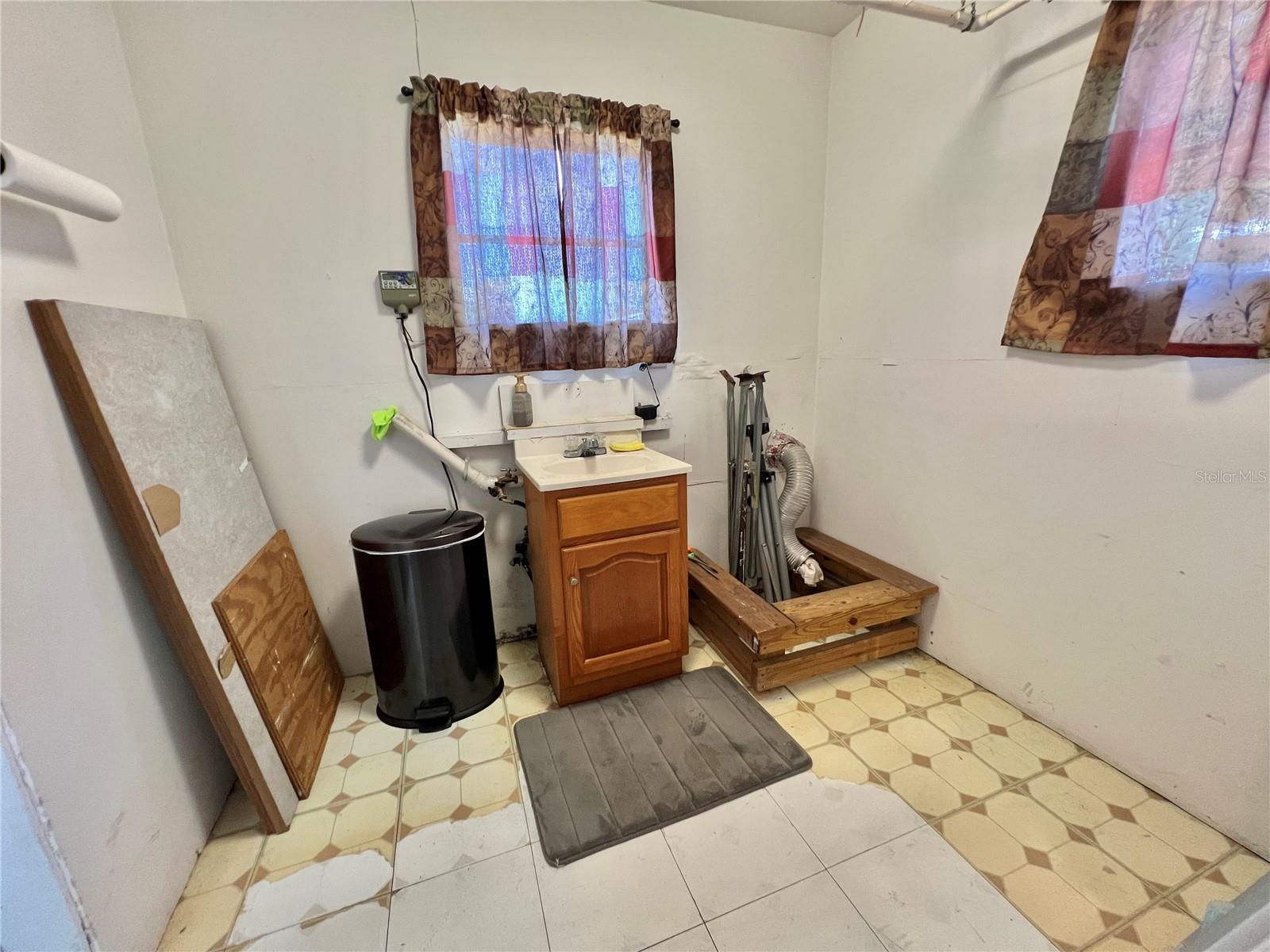 HAWTHORNE AT LEESBURG A COOP - Residential