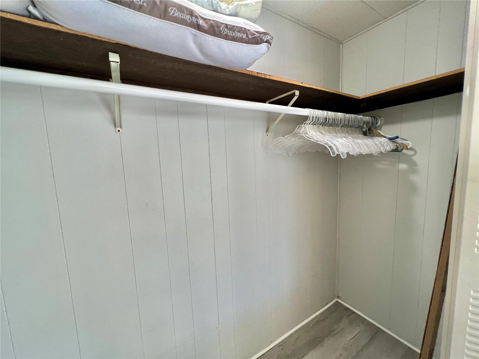 HAWTHORNE AT LEESBURG A COOP - Residential