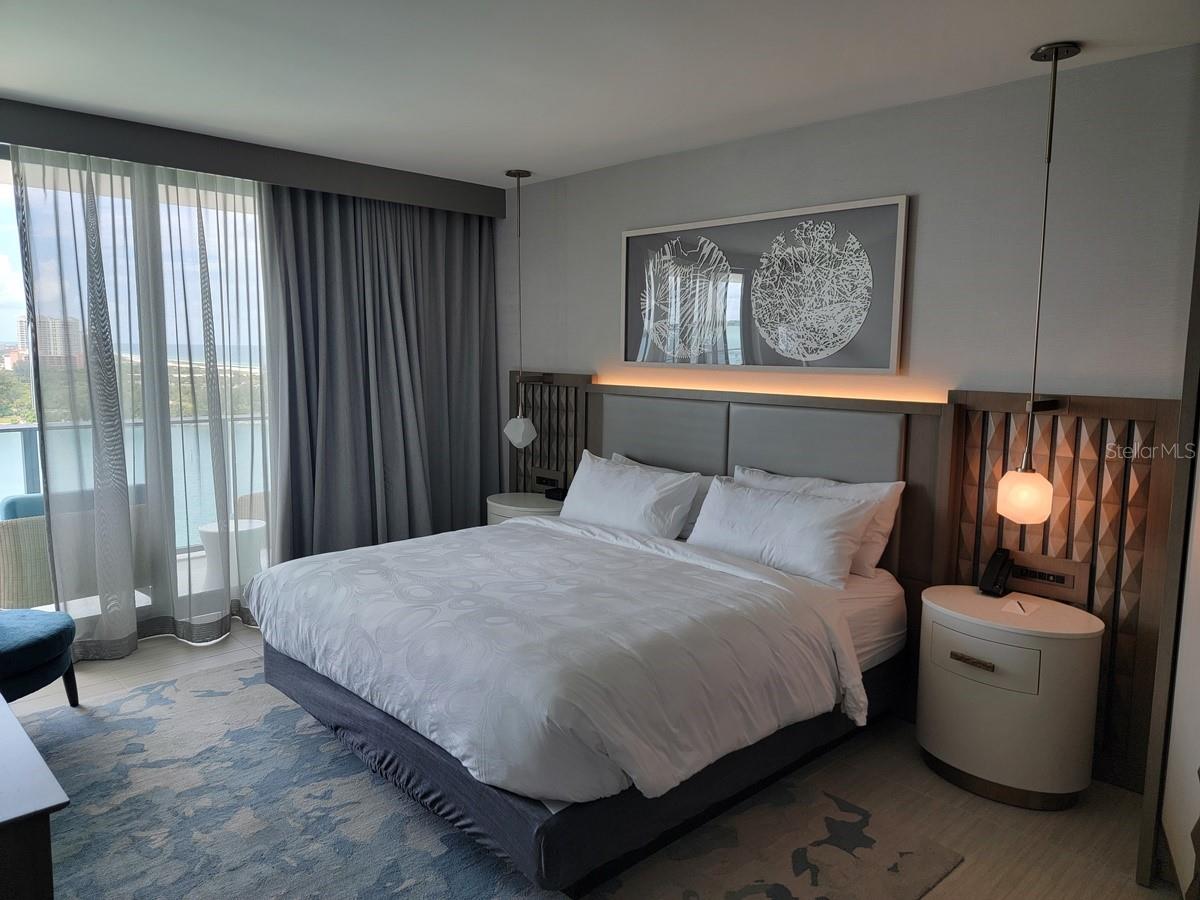 ENCHANTMENT CLEARWATER BEACH HOTEL CONDO - Residential