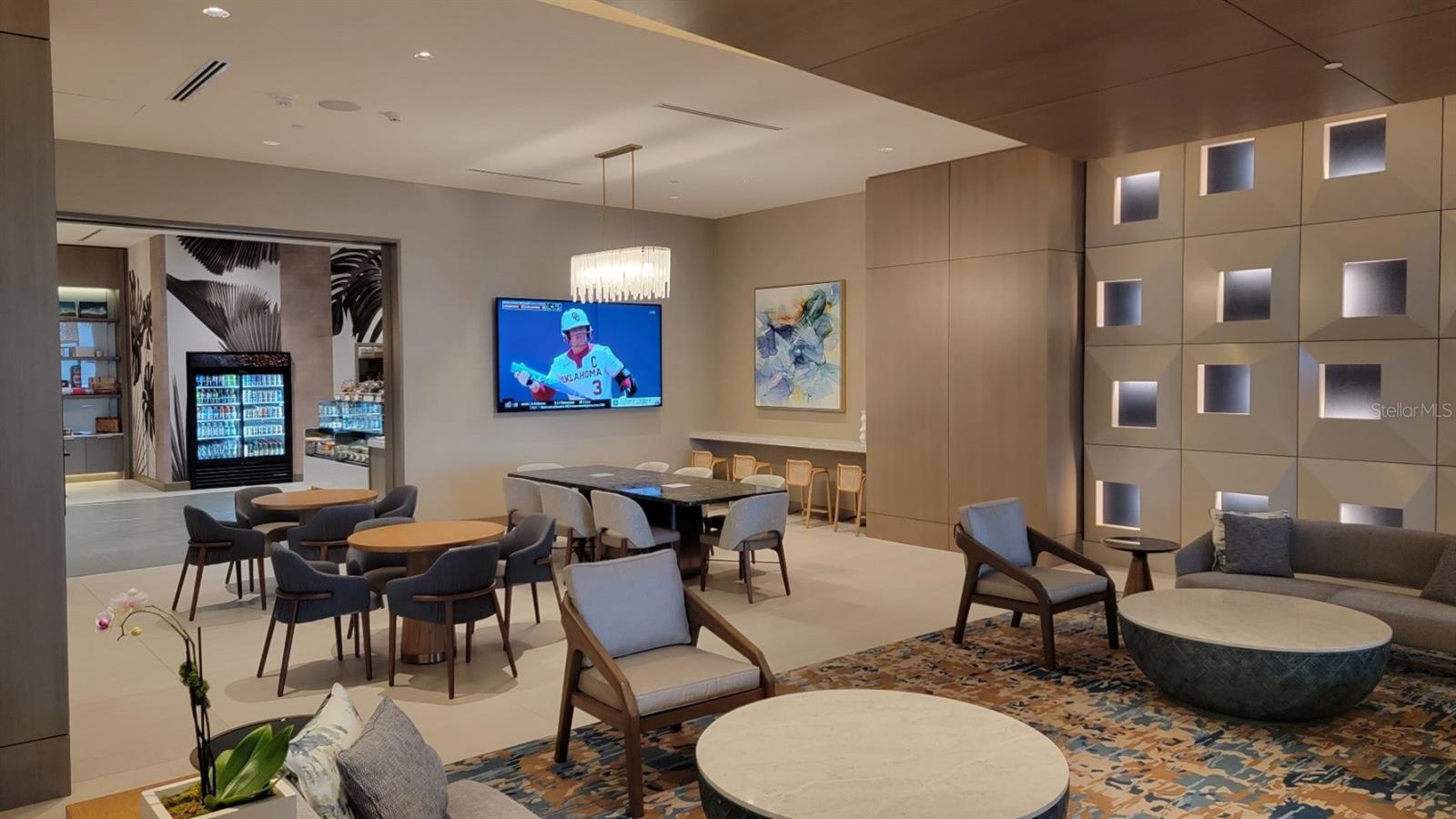 ENCHANTMENT CLEARWATER BEACH HOTEL CONDO - Residential