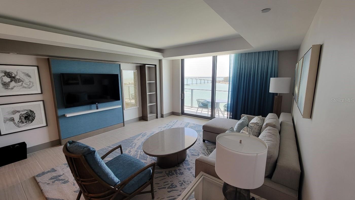 ENCHANTMENT CLEARWATER BEACH HOTEL CONDO - Residential