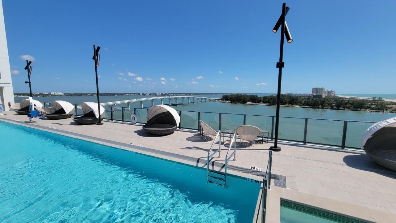 ENCHANTMENT CLEARWATER BEACH HOTEL CONDO - Residential