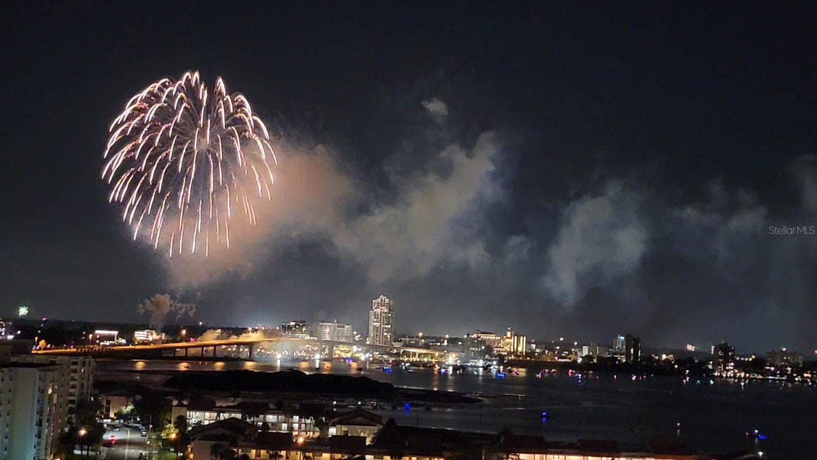 ENCHANTMENT CLEARWATER BEACH HOTEL CONDO - Residential