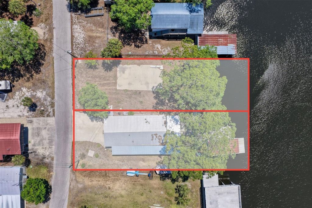 Photo of 53 SE 241st Street, Suwannee, FL 32692 (MLS # GC540020)