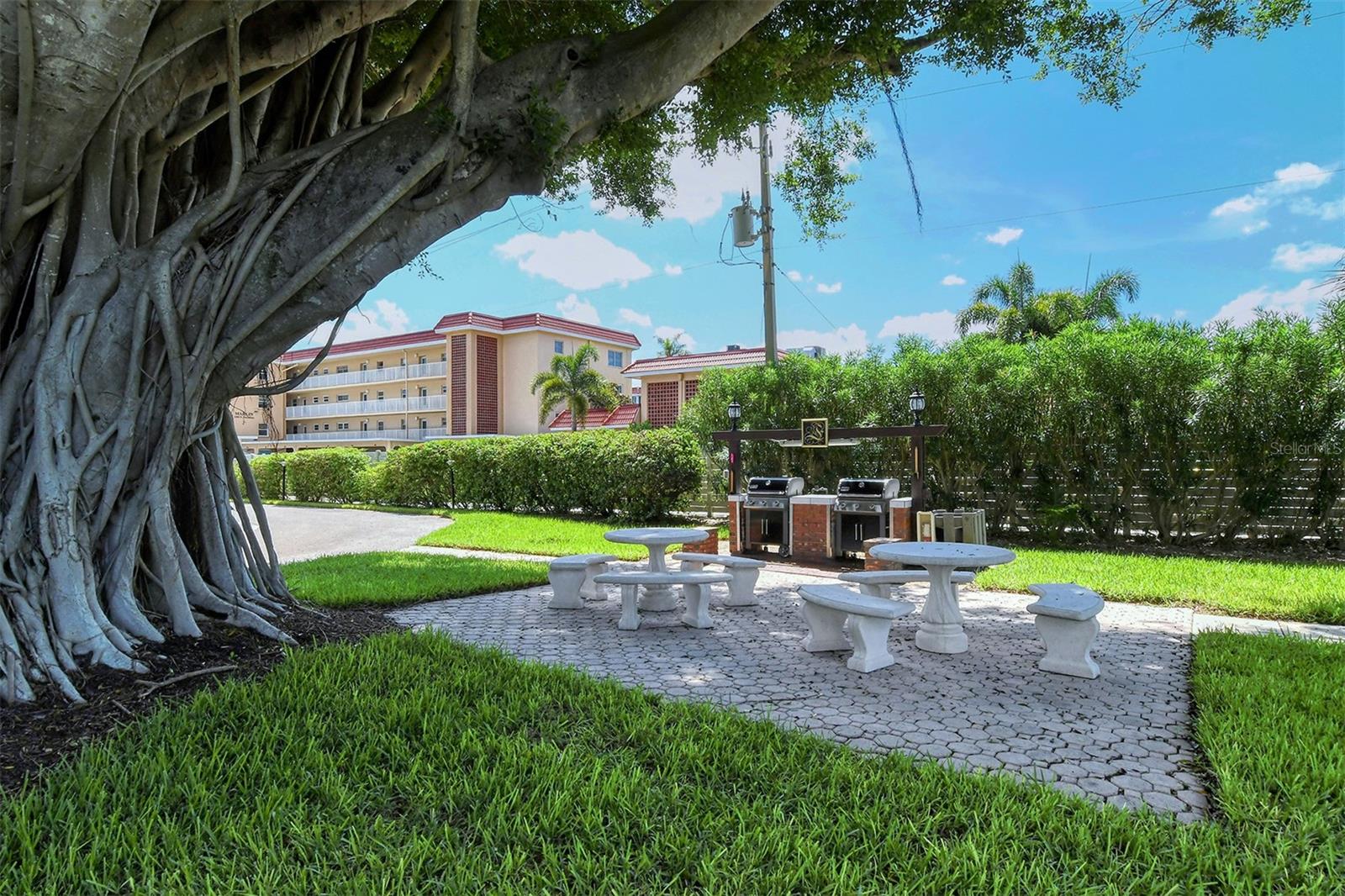 EXCELSIOR BEACH TO BAY 6 - Residential