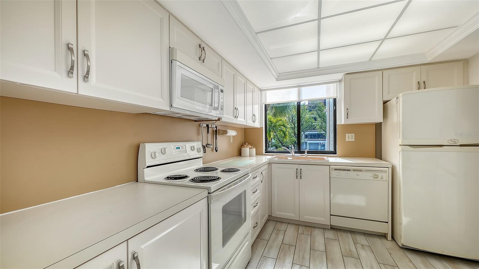 EXCELSIOR BEACH TO BAY 6 - Residential