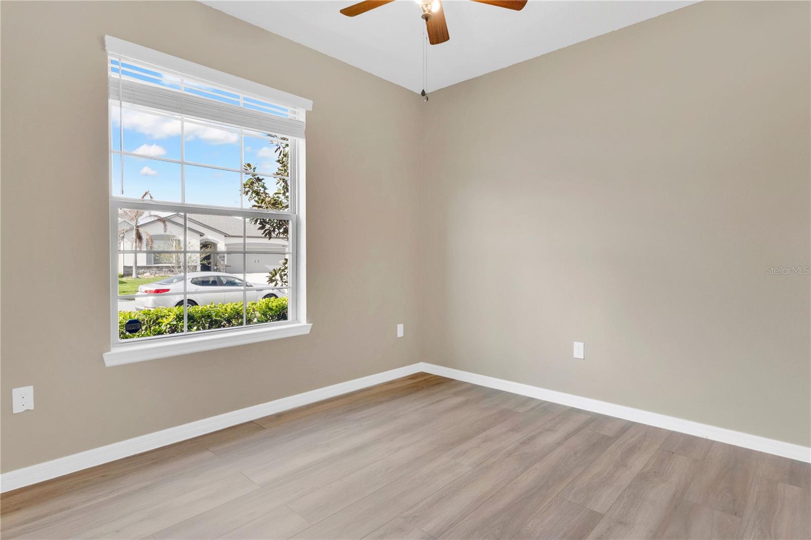 EAGLE MEADOW - Residential