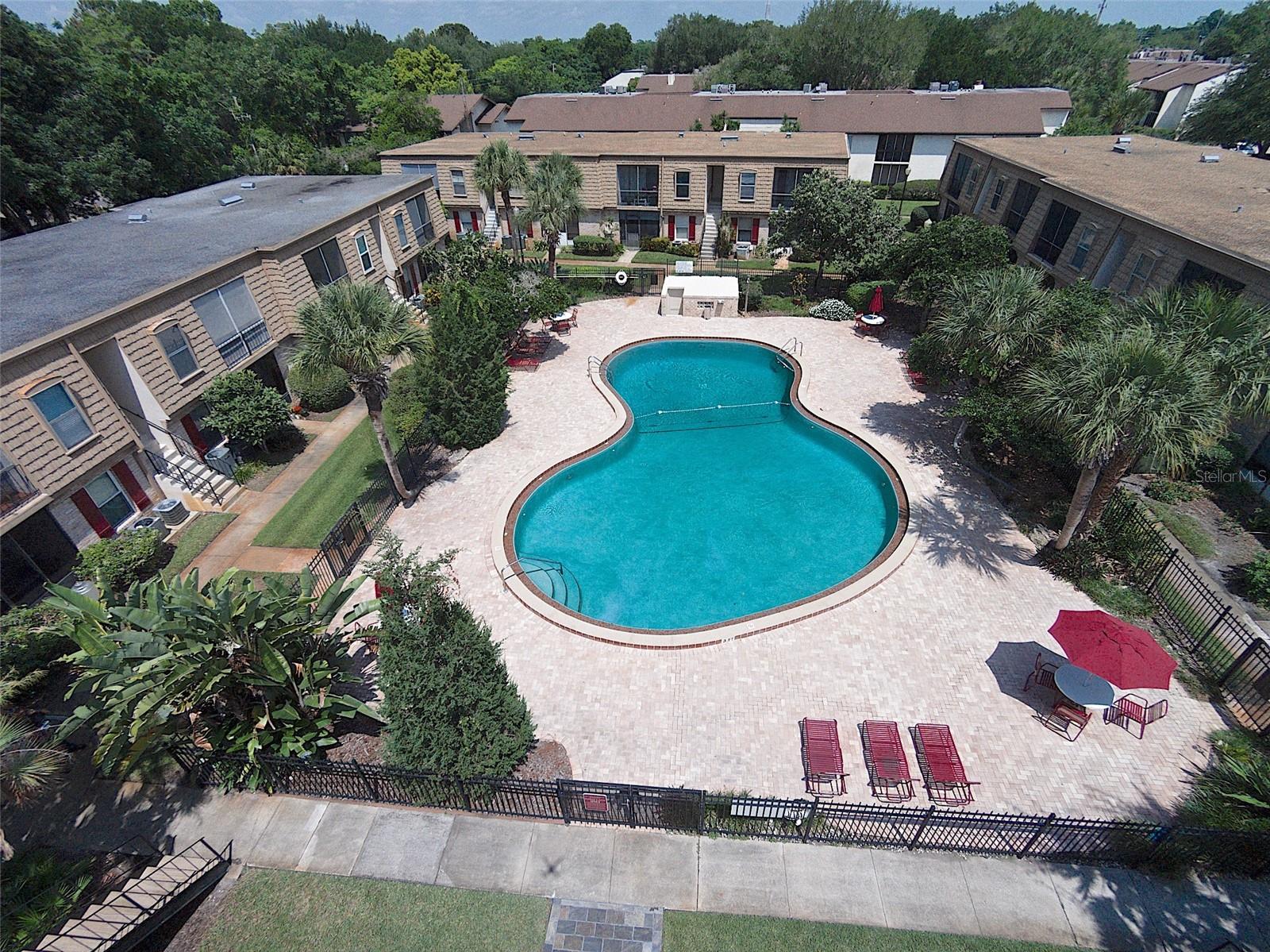 FOUR SEASONS CONDO - Residential