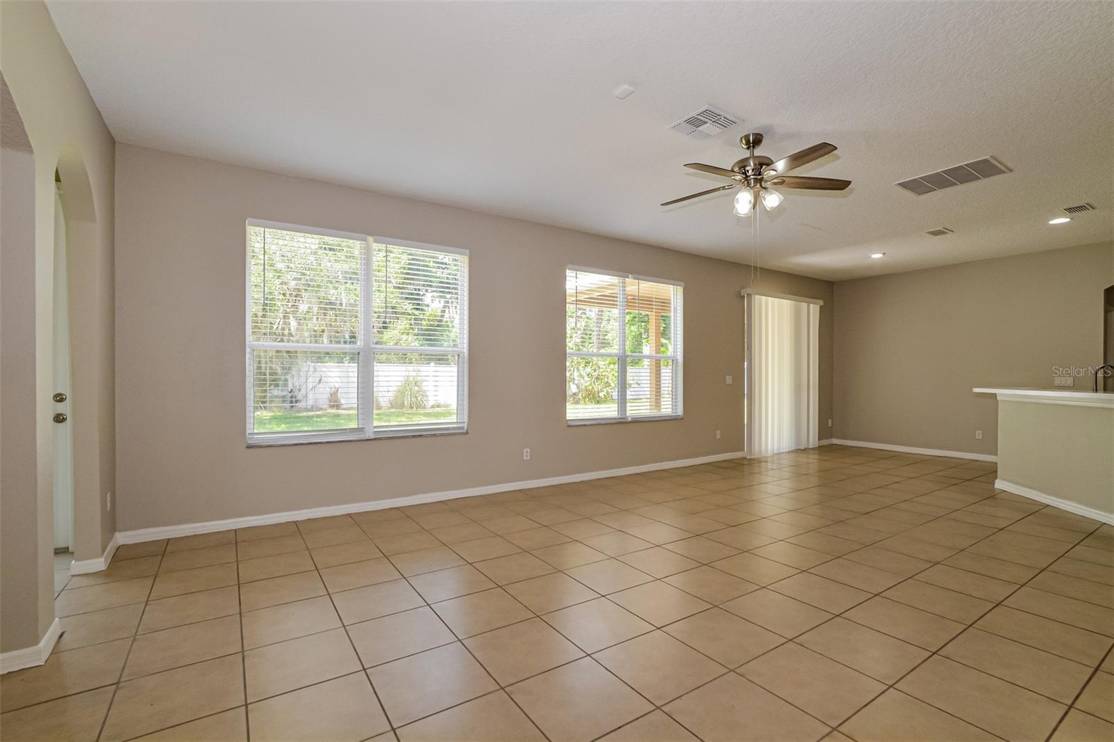 FORESTBROOKE PH 01 Q - Residential