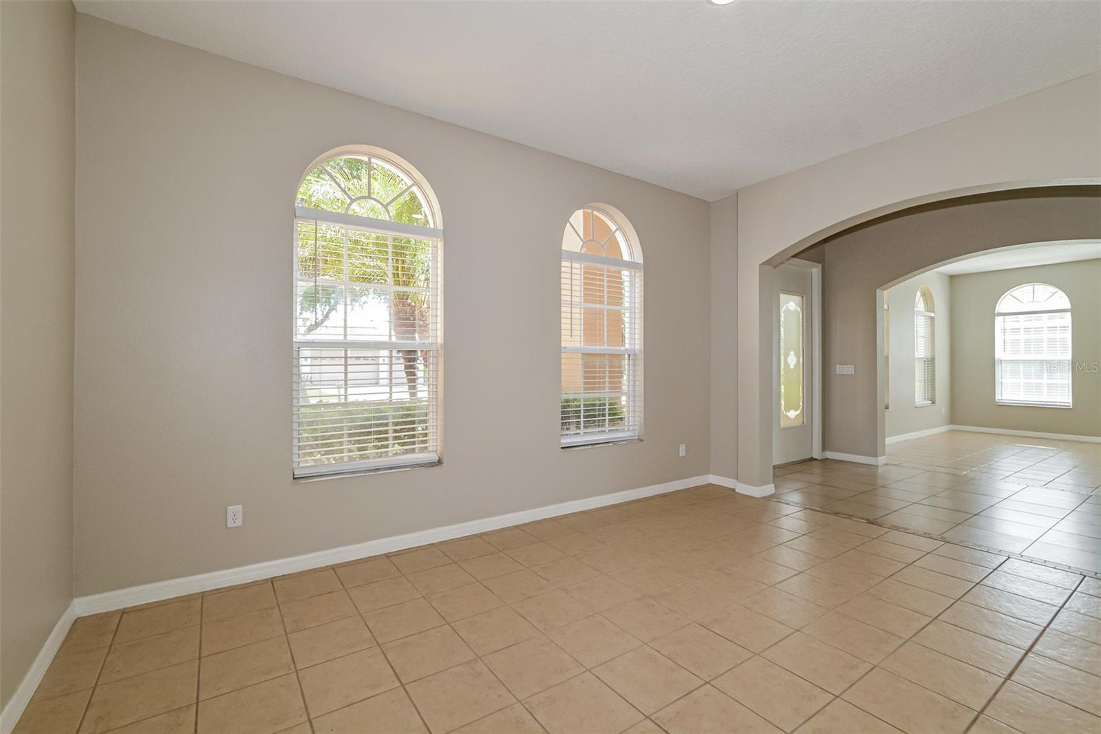FORESTBROOKE PH 01 Q - Residential